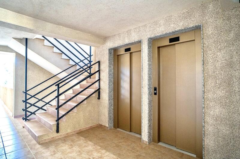 1 slaapkamer Appartement Te koop