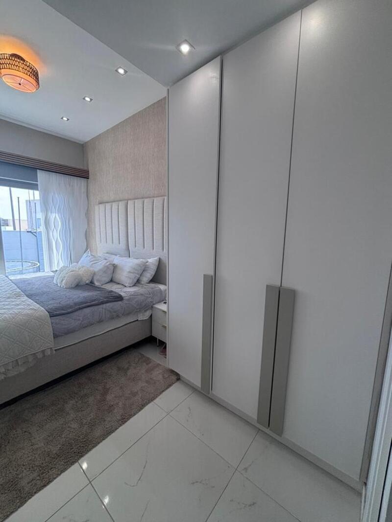 5 bedroom Villa for sale