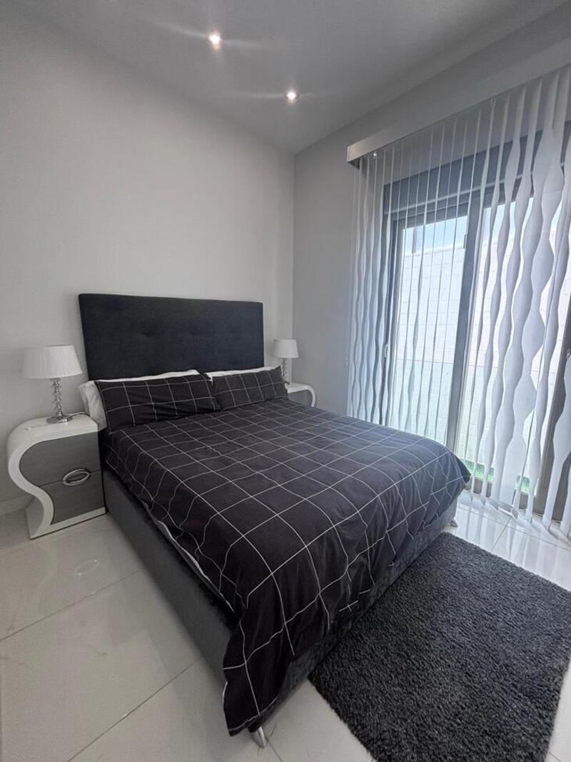 5 bedroom Villa for sale