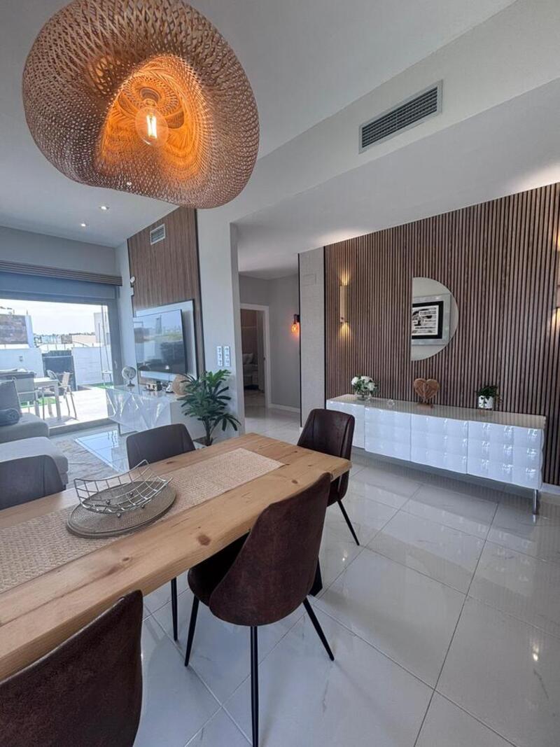 5 bedroom Villa for sale