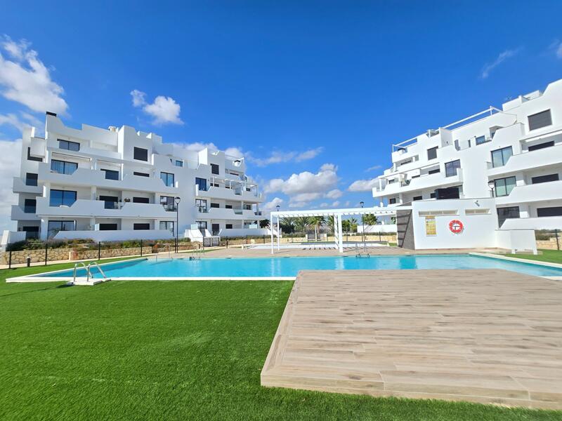 2 slaapkamer Appartement Te koop