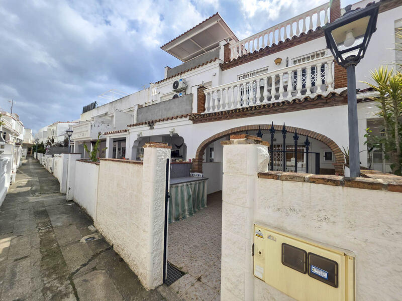 2 Cuarto Adosado en venta