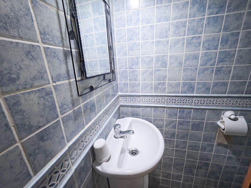 2 Cuarto Adosado en venta