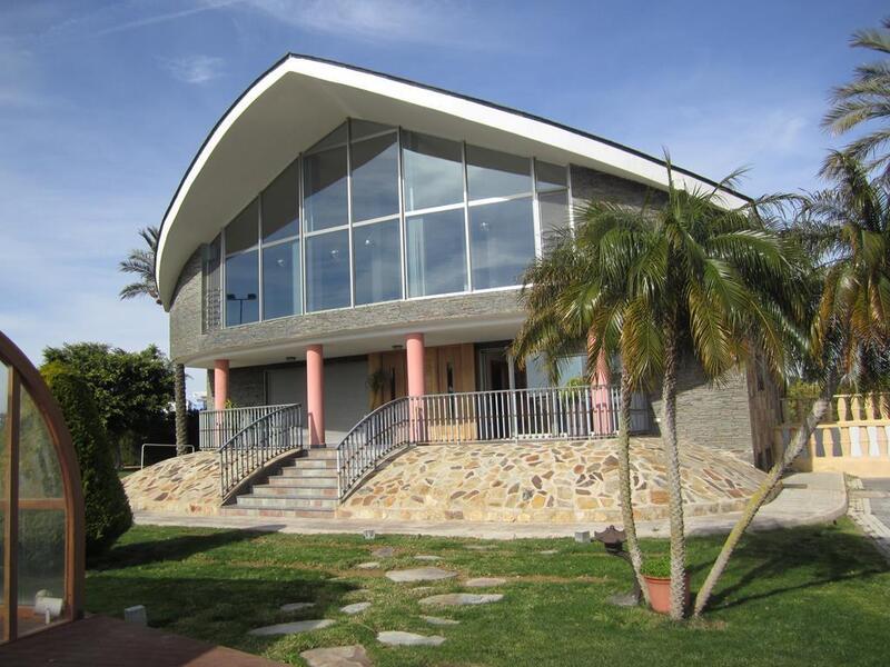 Villa for sale in Los Montesinos, Alicante