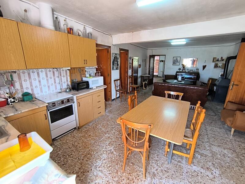 7 Cuarto Casa de Campo en venta