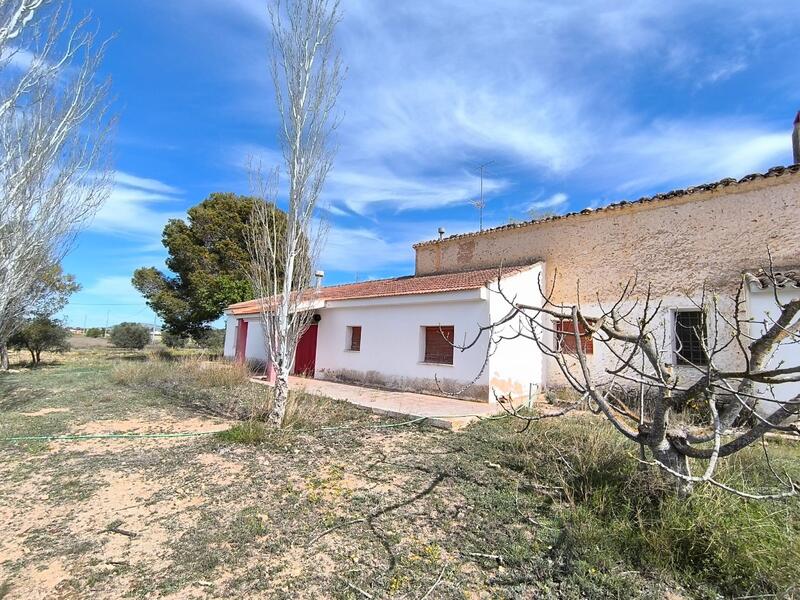 7 Cuarto Casa de Campo en venta