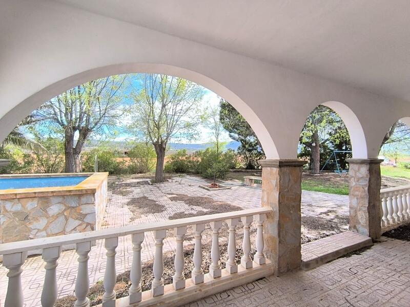 7 Cuarto Casa de Campo en venta