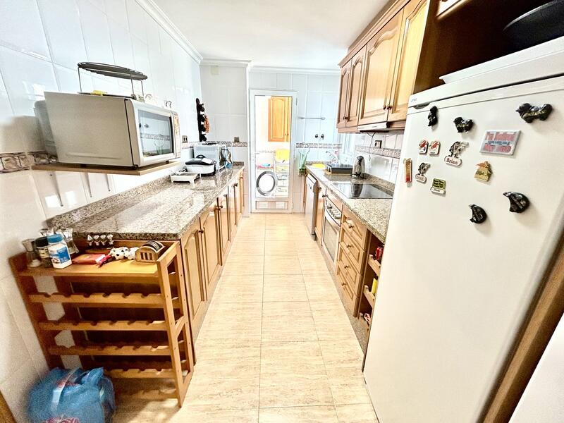 4 Schlafzimmer Appartement zu verkaufen