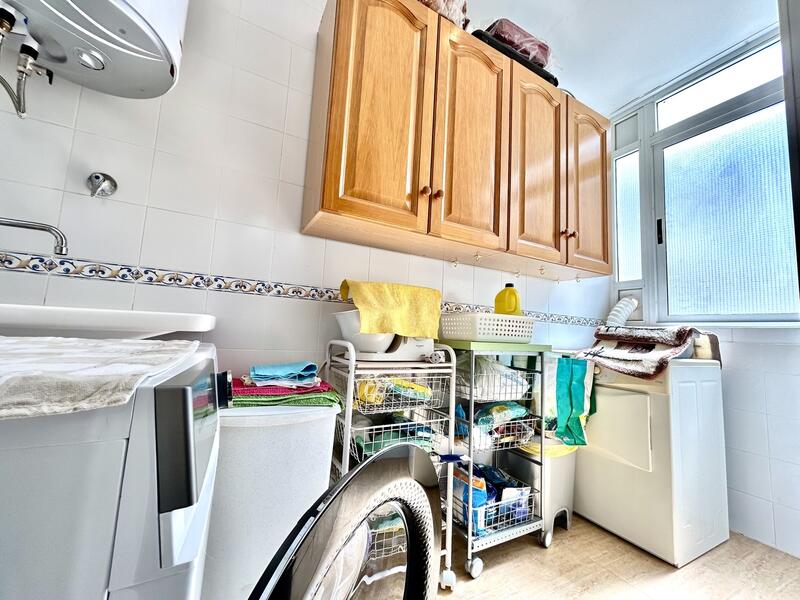 4 Schlafzimmer Appartement zu verkaufen