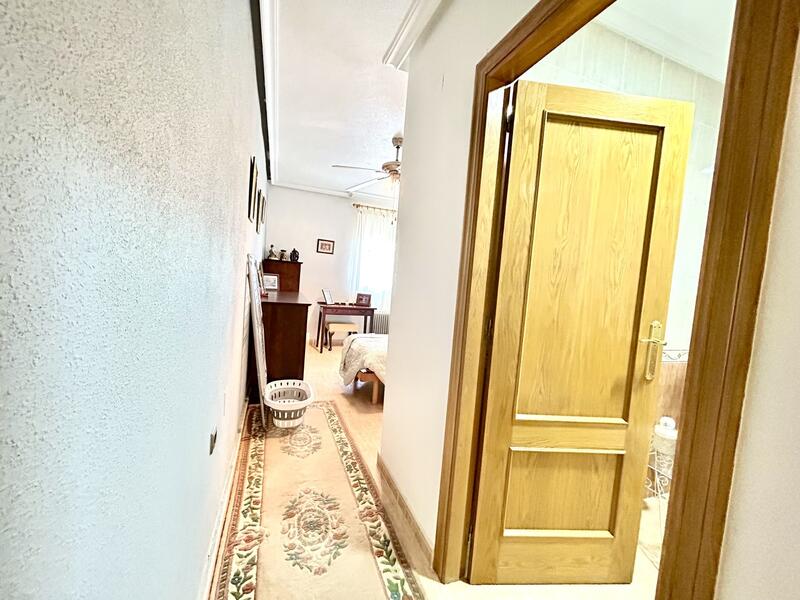 4 Schlafzimmer Appartement zu verkaufen