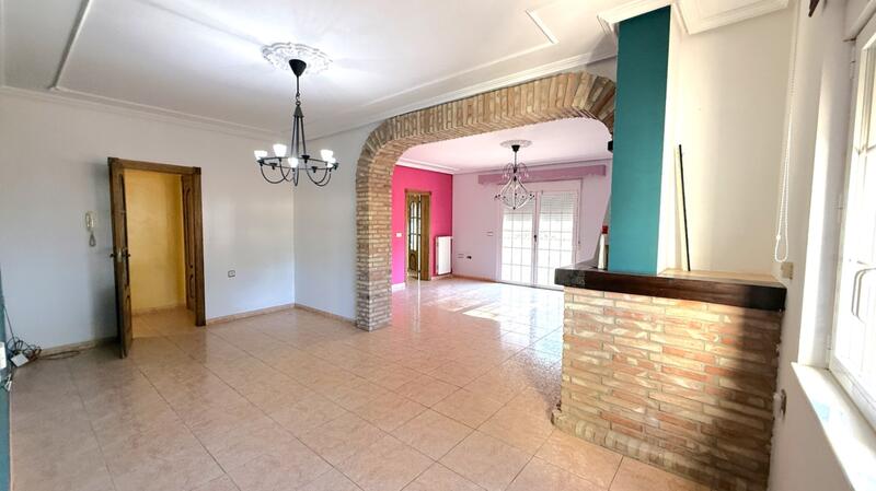 4 Cuarto Villa en venta