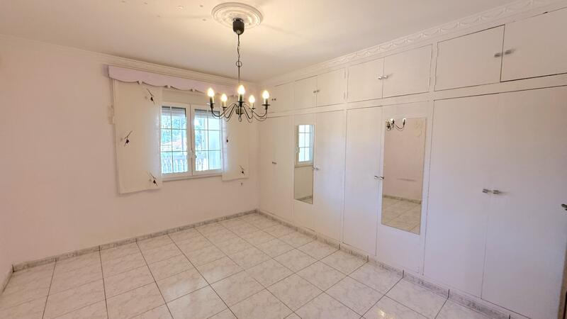 4 Cuarto Villa en venta