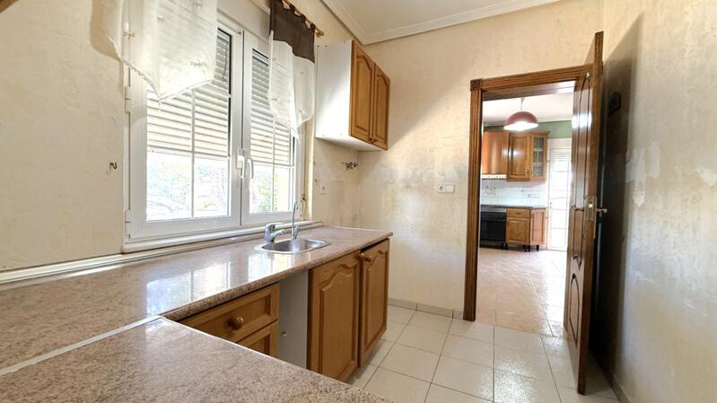 4 Cuarto Villa en venta