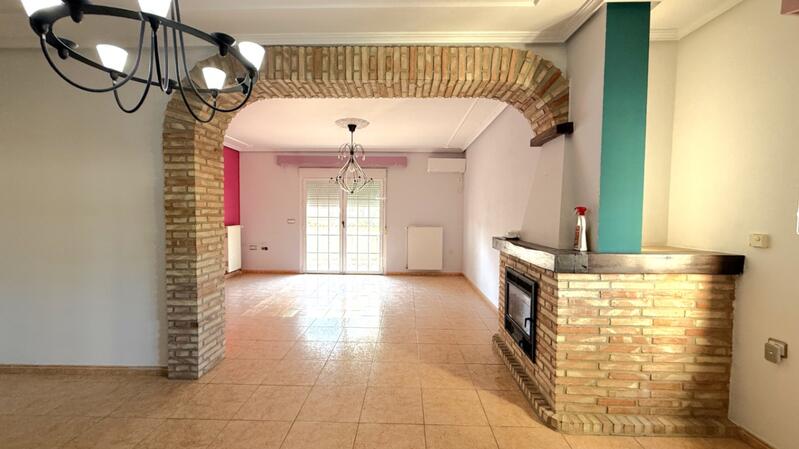 4 Cuarto Villa en venta