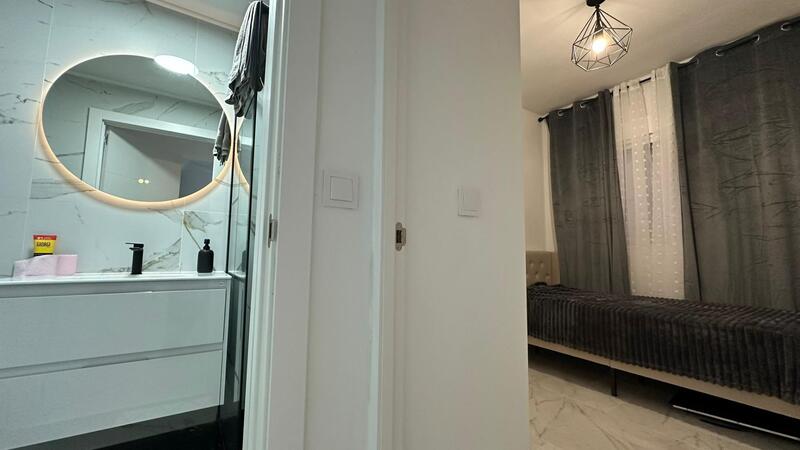 2 slaapkamer Appartement Te koop