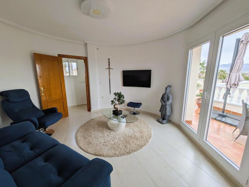 4 bedroom Villa for sale
