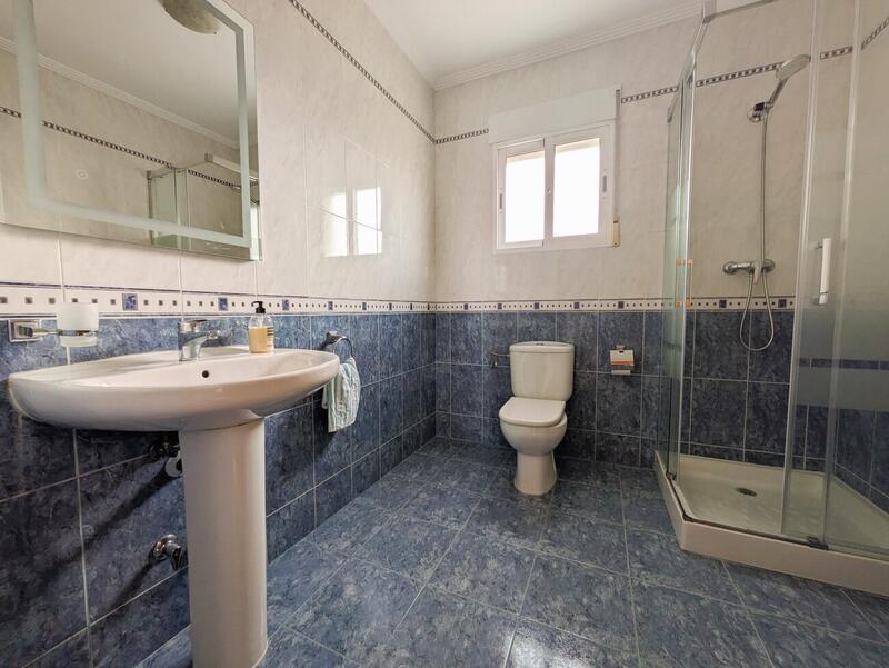 4 bedroom Villa for sale