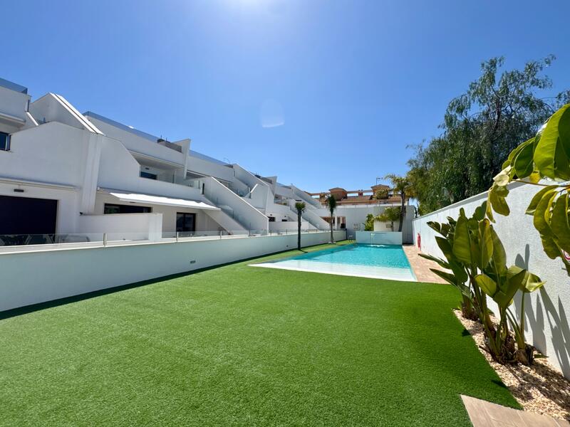 Apartment for sale in Pilar de la Horadada, Alicante