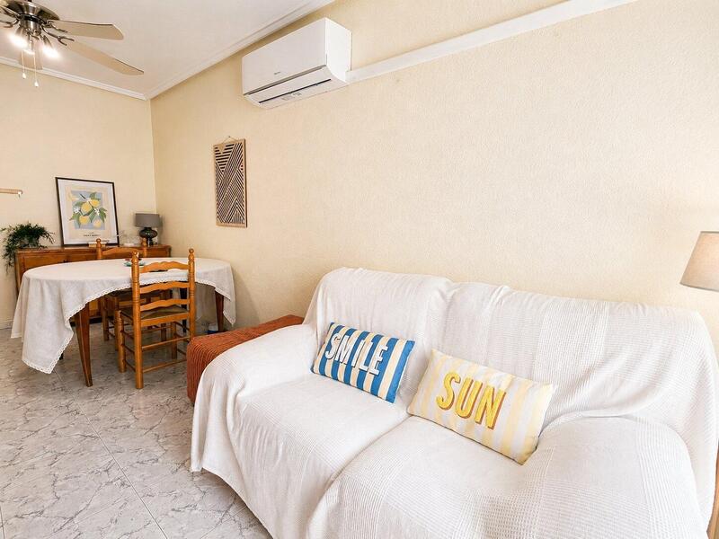 Leilighet til salgs i Torrevieja, Alicante