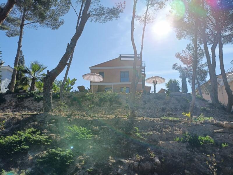 5 soveværelse Villa til salg