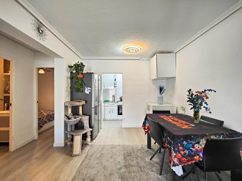 2 bedroom Townhouse for sale