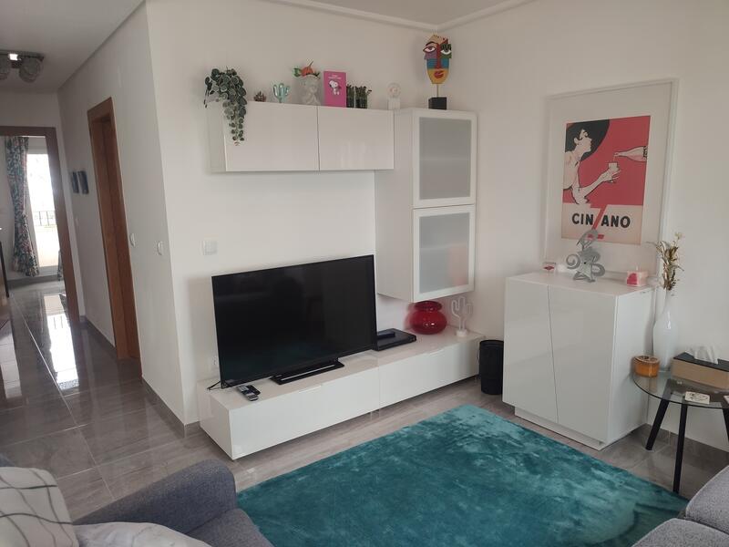 2 bedroom Apartment for sale