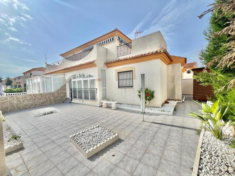 3 bedroom Duplex for sale