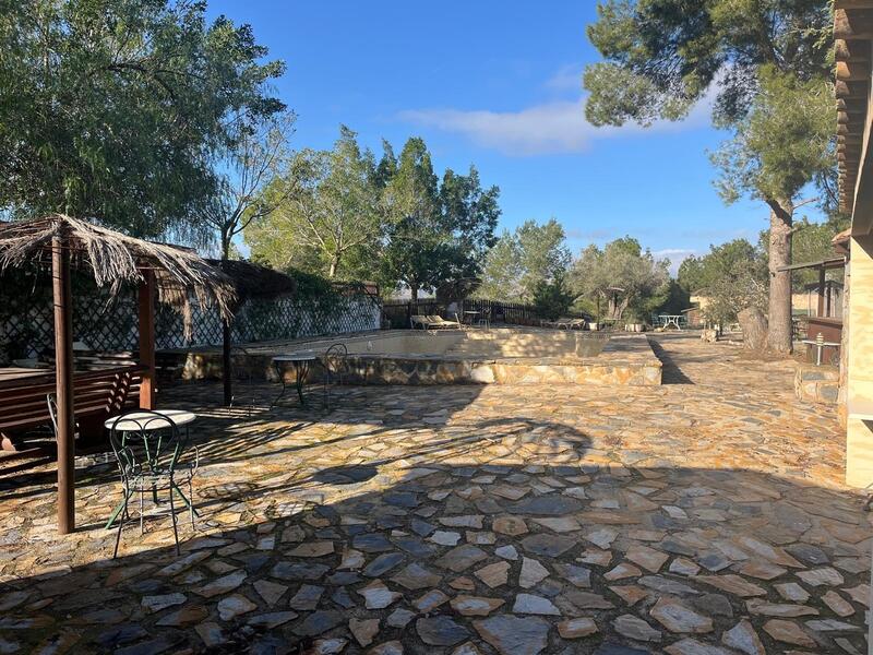 3 bedroom Country House for sale