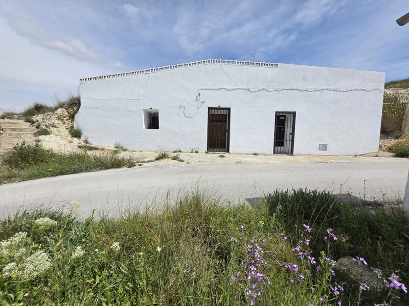 2 bedroom Country House for sale