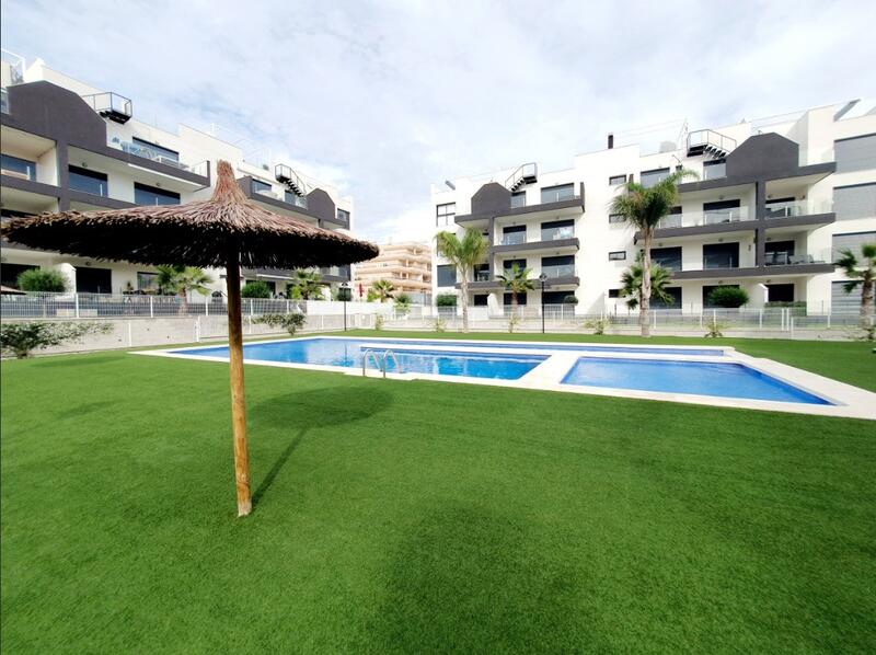 2 bedroom Apartment for sale