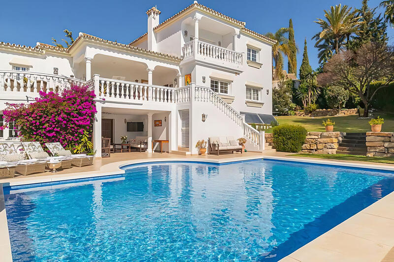 Villa till salu i Estepona, Málaga