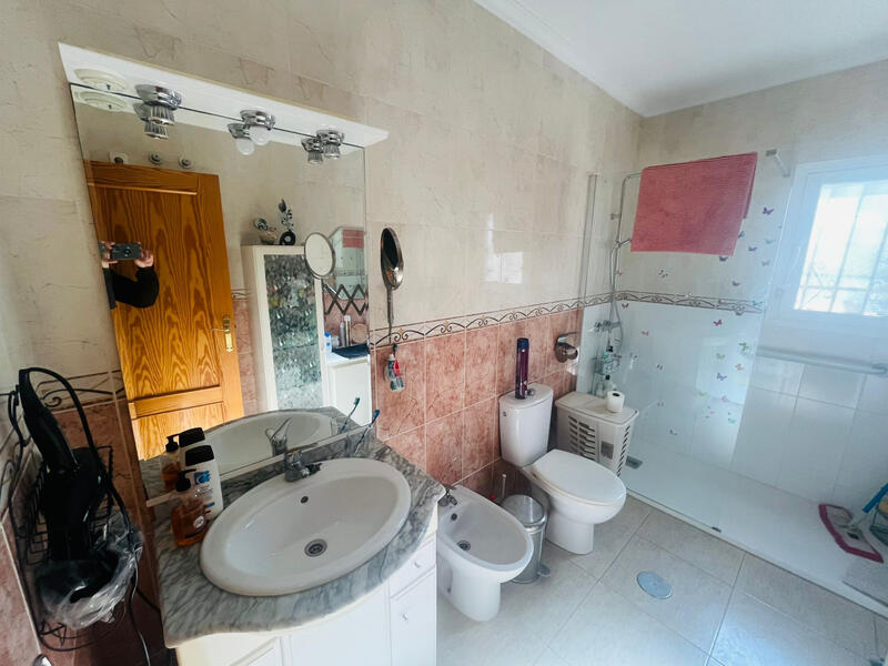 4 chambre Villa à vendre