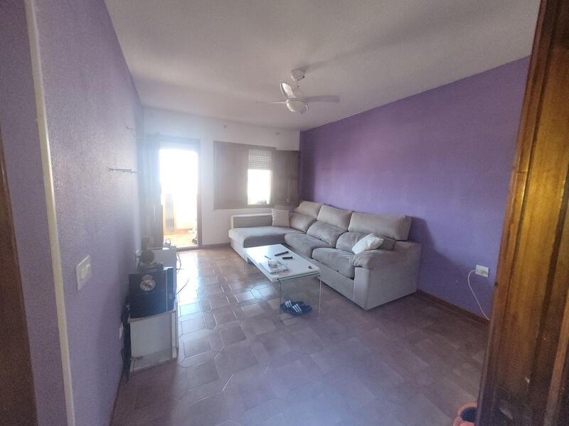 1 bedroom Apartment for sale