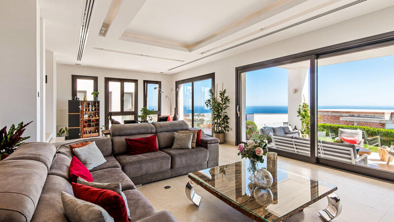 5 bedroom Villa for sale