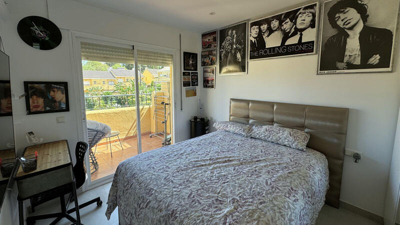 3 bedroom Townhouse for sale