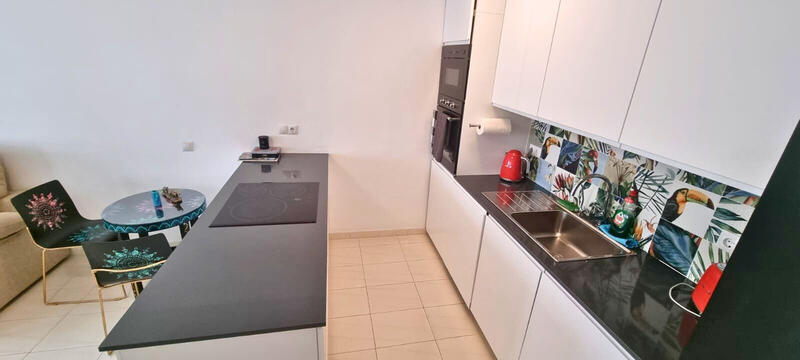 1 bedroom Townhouse for sale