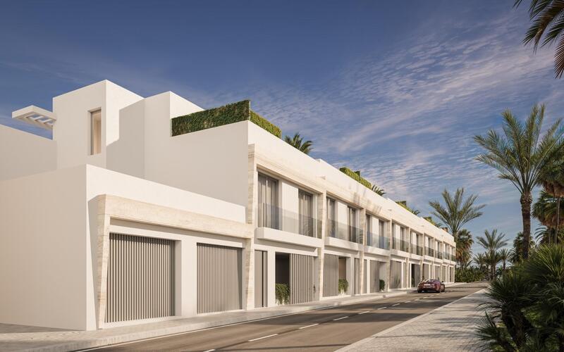 Townhouse for sale in Marbella, Málaga