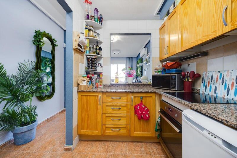 2 slaapkamer Appartement Te koop