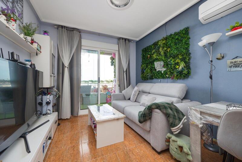 2 slaapkamer Appartement Te koop