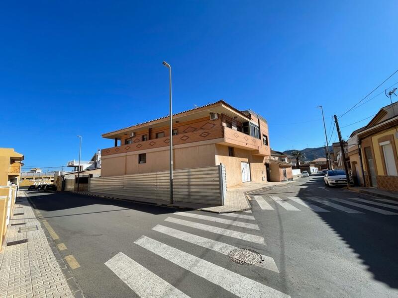 4 bedroom Country House for sale