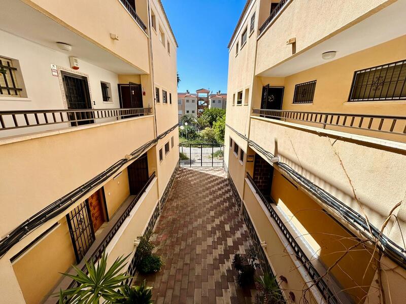 1 slaapkamer Appartement Te koop