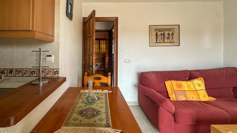 2 bedroom Townhouse for sale