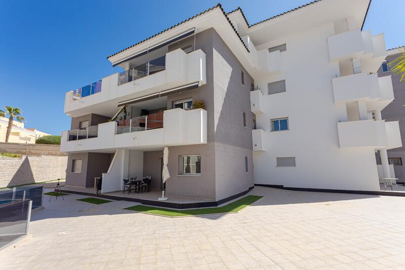 1 bedroom Apartment for sale