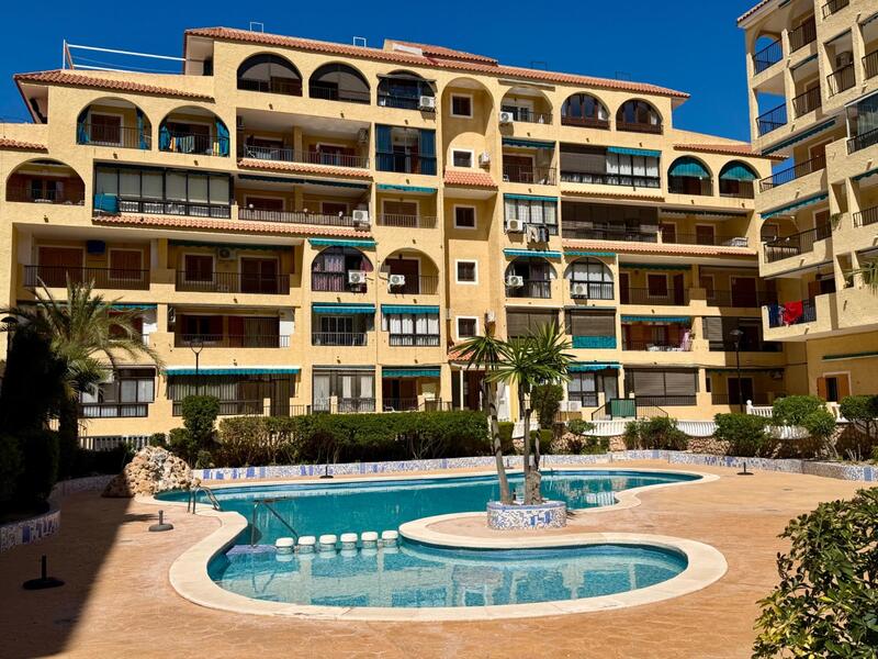 Apartment for sale in Torrevieja, Alicante