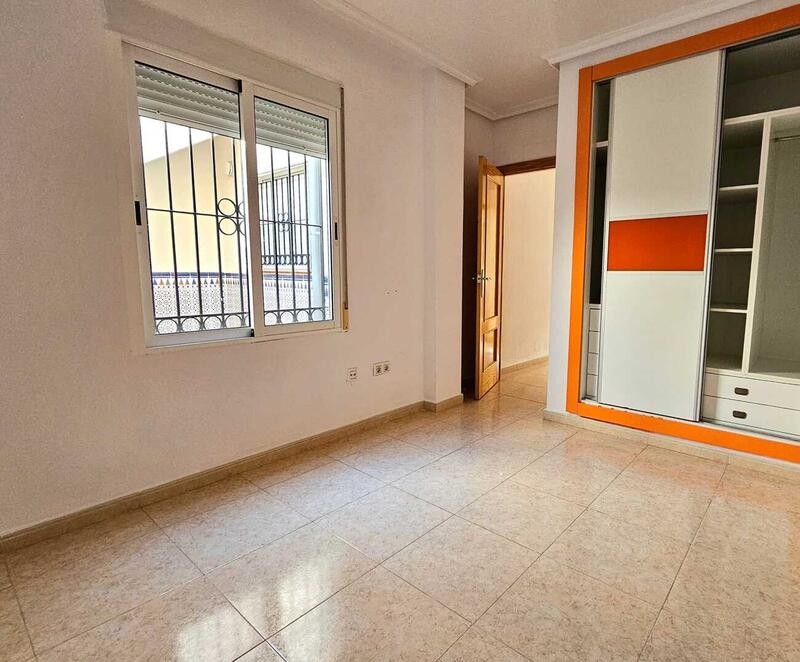 3 bedroom Townhouse for sale