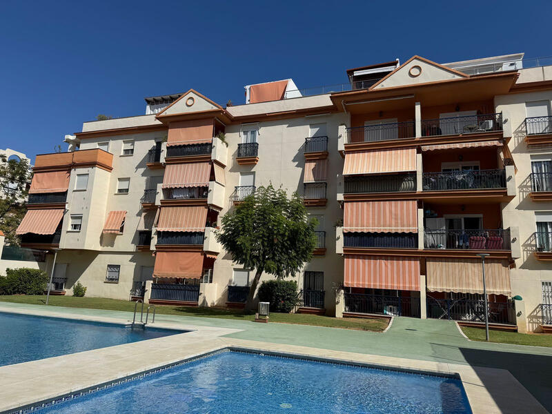 4 bedroom Apartment for sale