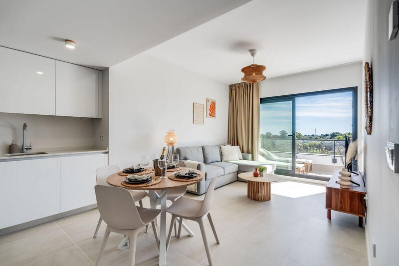1 bedroom Apartment for sale