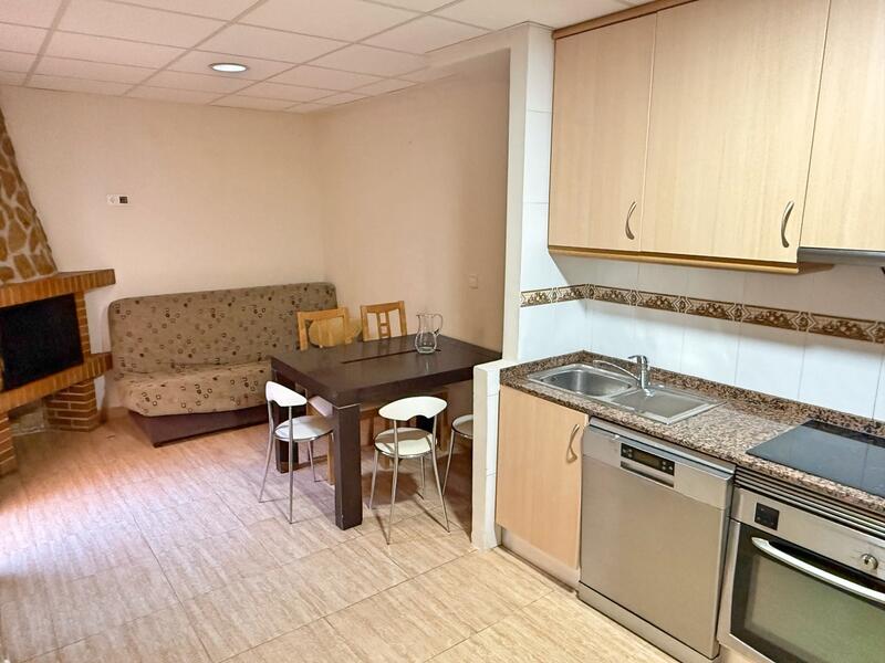 2 bedroom Townhouse for sale