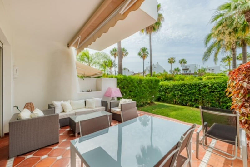4 bedroom Townhouse for sale