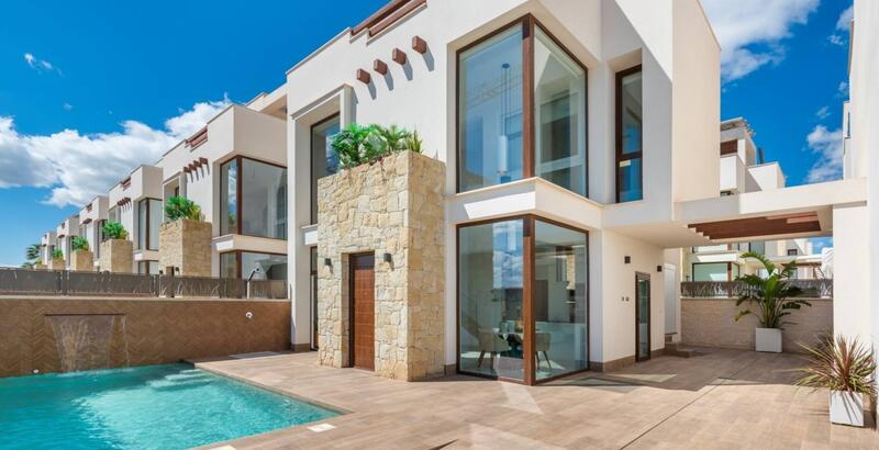 Villa til salgs i Ciudad Quesada, Alicante